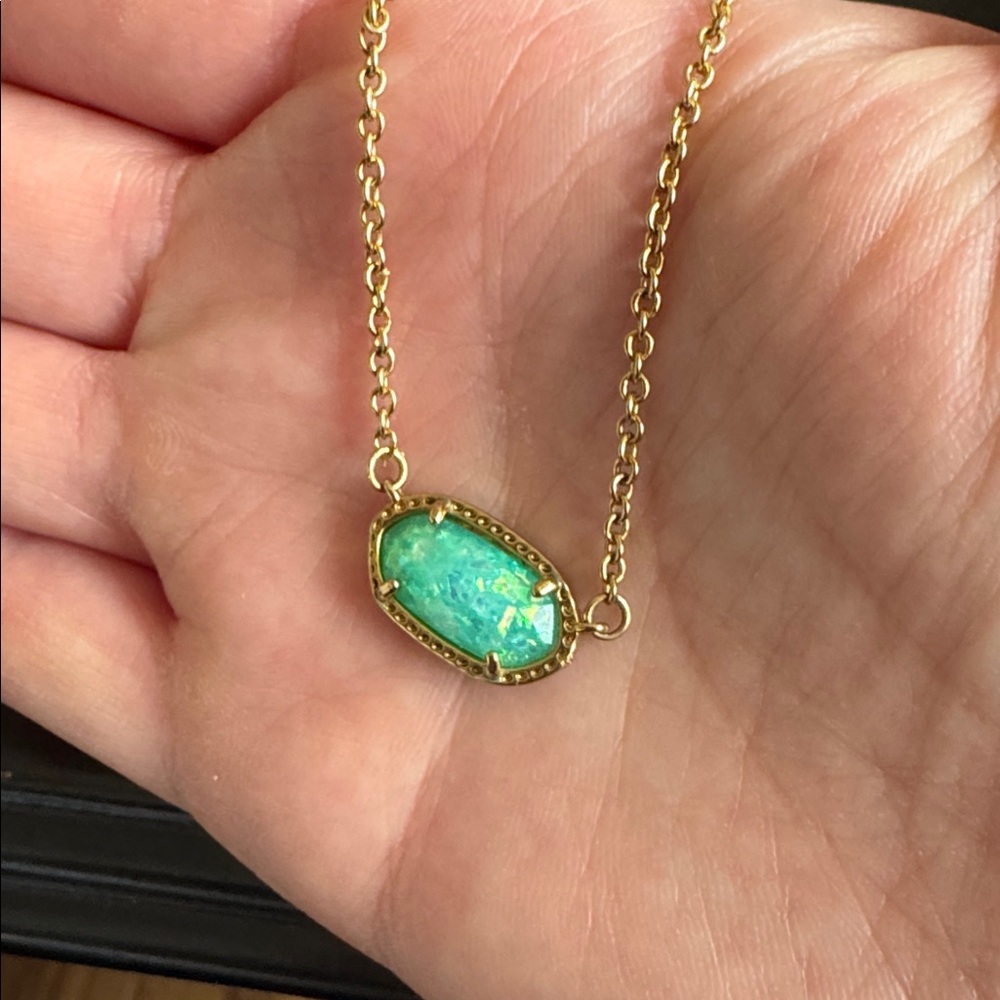 ✨💚Kendra Scott Gold Chain Elisa Necklace with Turquoise Stone